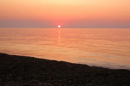 Ambra Di Mare Sant'Agata di Militello